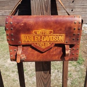 Harley Davidson purse, motorcycle attachent